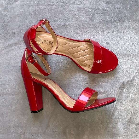 Red Block Heel - Picture 2 of 4